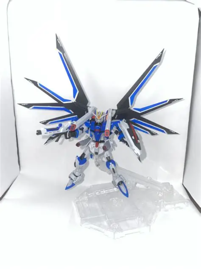 ウイングの先端とスカートのシャープ化を行いました。個人的に青をもっと青!という感じ(語彙力皆無)でしてみたかったのでmsブルーを使いました。