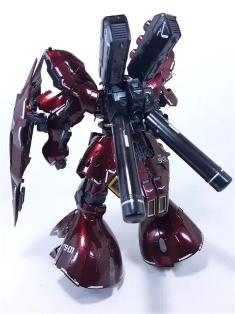 RG サザビー（メタリック塗装）–4枚目/制作者：孤独のプラモ