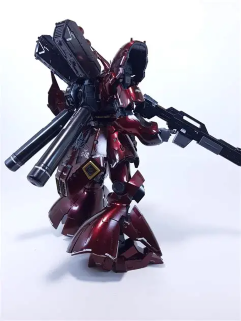 RG サザビー（メタリック塗装）–5枚目/制作者：孤独のプラモ