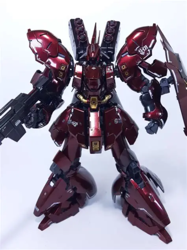 RG サザビー（メタリック塗装）–6枚目/制作者：孤独のプラモ
