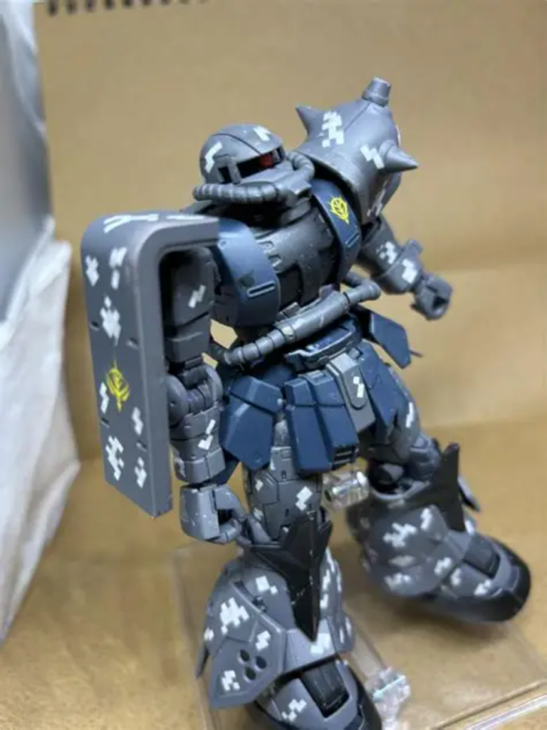 本体のみ迷彩効果あるか不明