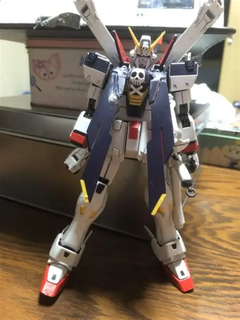 元々はこんな状態。このままずっと10数年ほったらかしだったからほこりもまぁまぁつもってました。