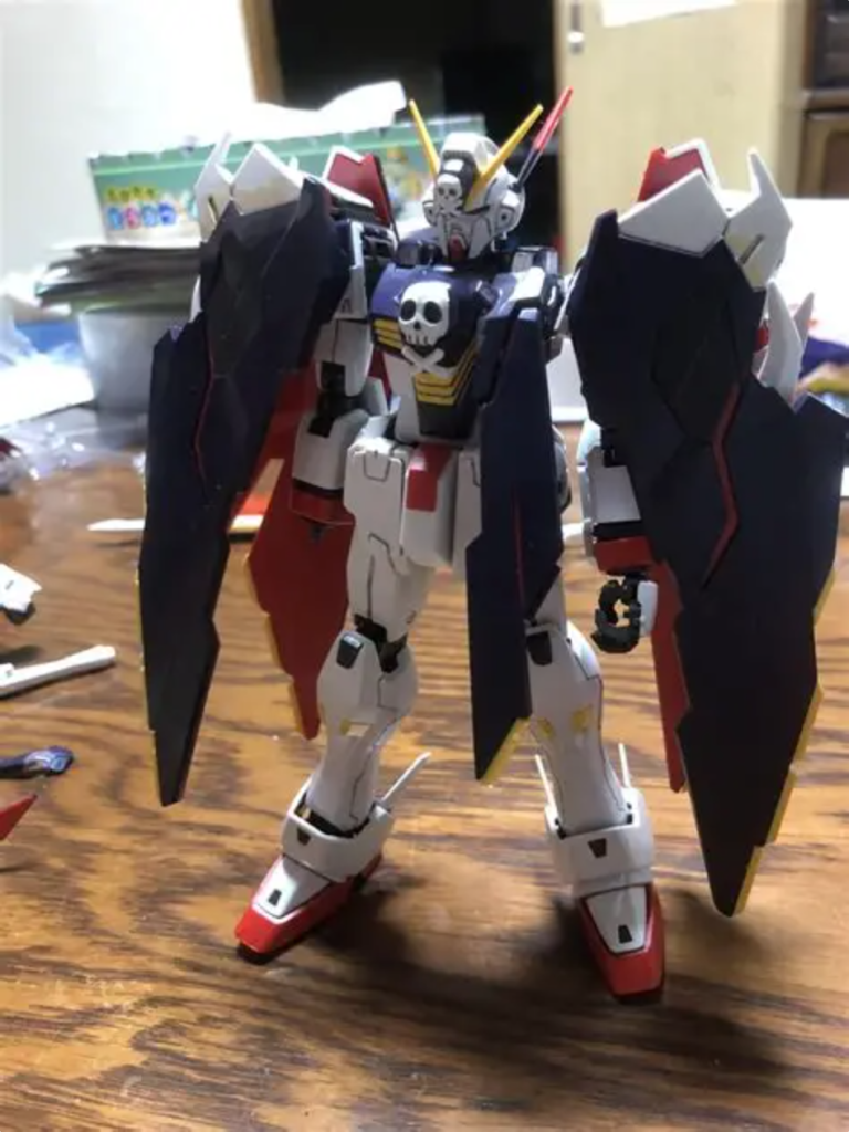 接着剤で無理矢理くっつけたところが白くなったので汚して誤魔化そうとウェザリングしてみることに。何気に初めてのウェザリングなのです。