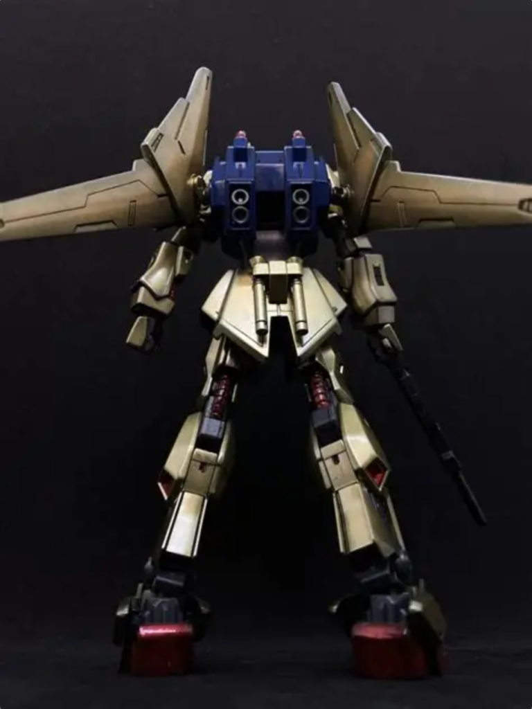 後ろのウイング？の後ハメ化工もしました。