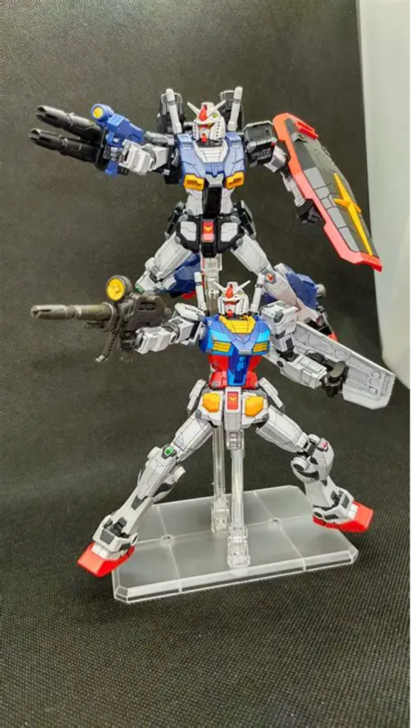 一斉射撃、的な。地上にいるノーマル、空間にいる高機動型、ってイメージです。