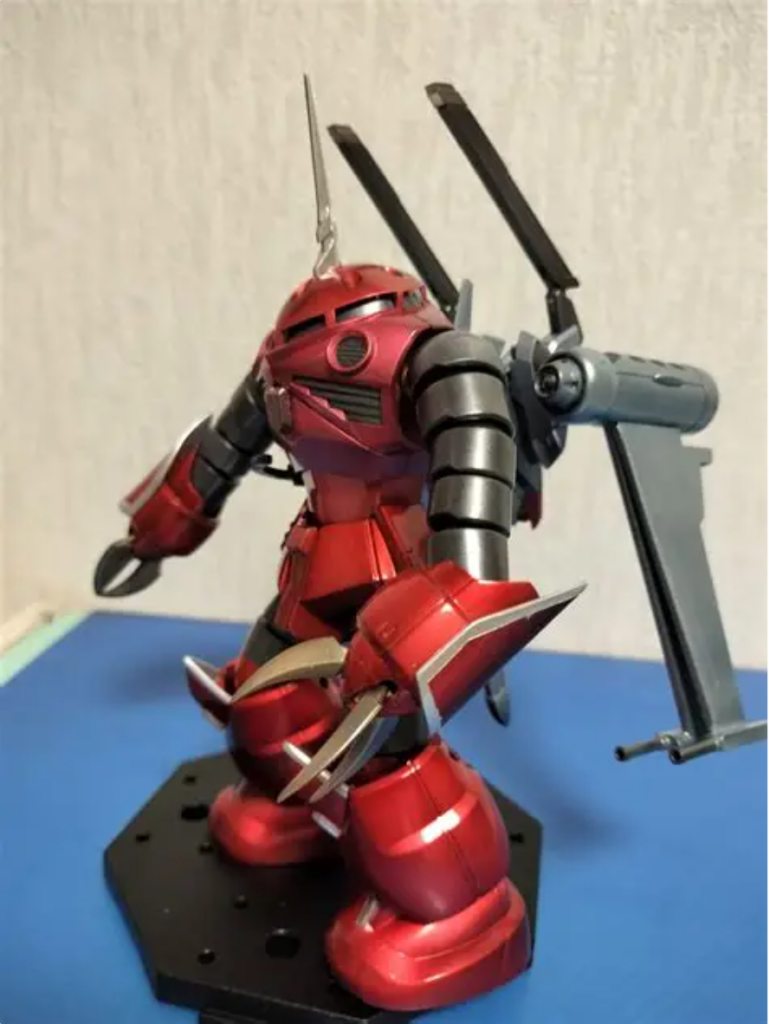 片側の羽は撮影で開くときに折れたので貼付け固定。