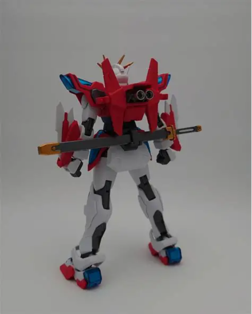 ブレイジングガンダムのバックパックはちょいと加工してビルドバーニングのエフェクトを取り外し出来るようにしました。