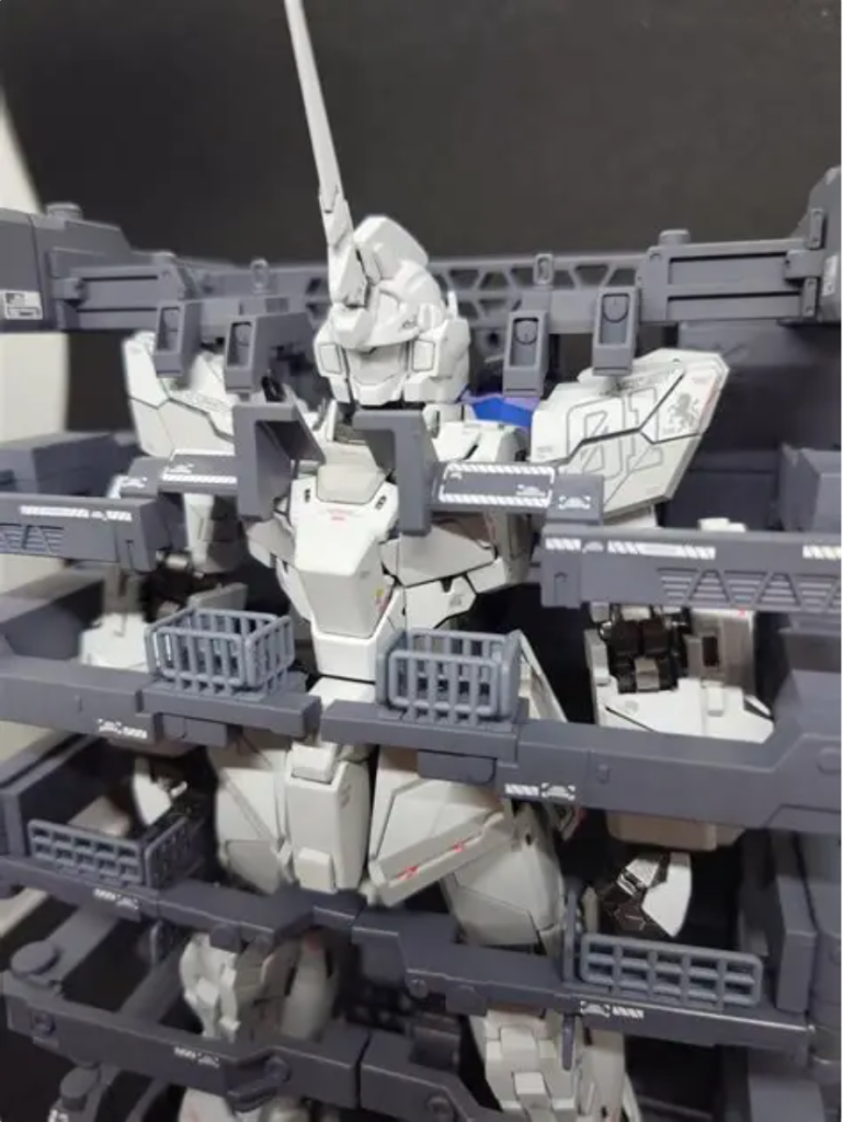 ユニコーンモードMSケージもメカサブスーパーヘヴィ、ヘヴィ、ライトで塗分け。発行無しで飾るならユニコーンモードもかっこいいです。