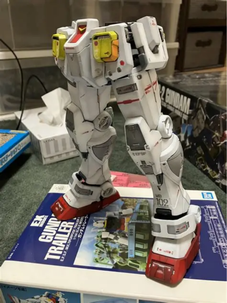 パーツが多過ぎてるのである程度まとまった数毎に塗装等してという工程を何回も繰り返していましたが、下半身が出来た時点で勝ちを確信しました