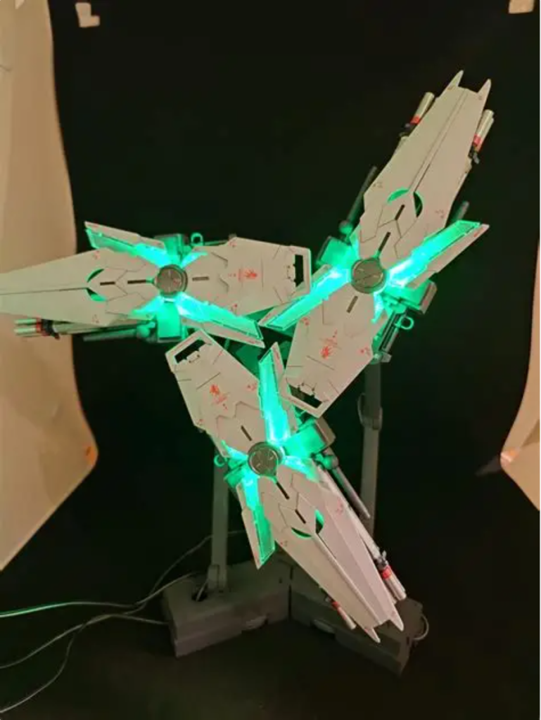 撮影ブースに入らないのでシールドファンネルは別撮りです。上手に撮れるようになりたい。