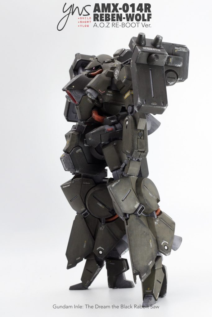 エッジが出るように、表面処理を丁寧に行いましたスタイル改修はしてませんウェザリングは、ウォッシング、退色表現、チッピング、ドライブラシ、ストレーキングを施しましたメタルパーツをポイントで使っています