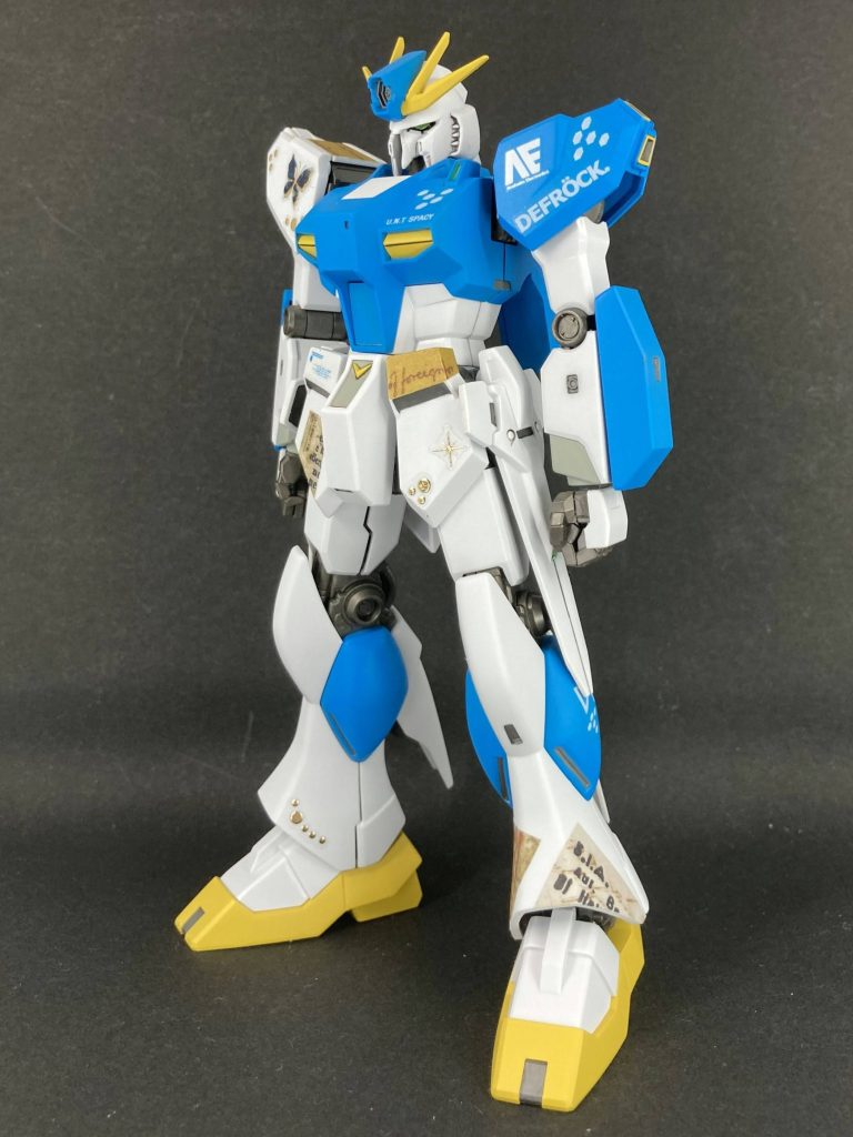 HGUCハイメガνガンダム