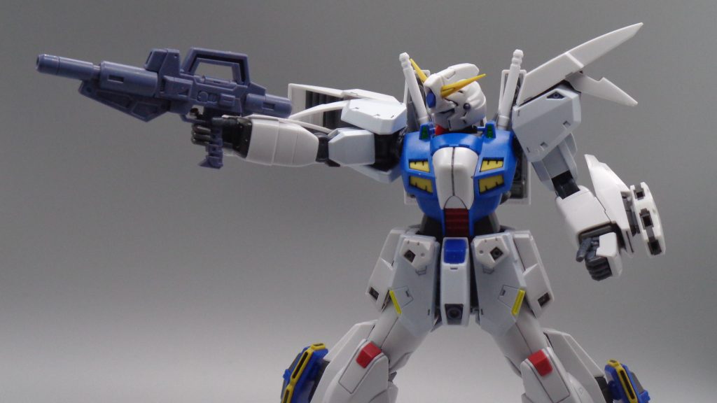 武装①ビームライフル低負荷のショートビームライフルを採用。