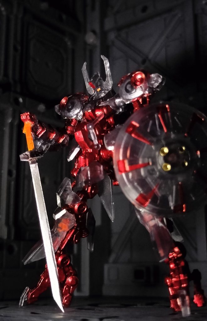 1. 木星間超大型資源運搬船ジュピトリスIIを海賊から防衛するためのJ2DF=ジュピトリスII自衛軍に所属するパラスアテネの派生機。