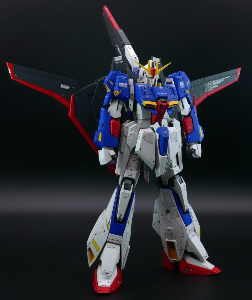 フライングアーマーを大型化を目標とした一番の動機は、「ゼータのMS形態でデカい翼を広げたらカッコいいんじゃね?」というごく単純なものなんですがw