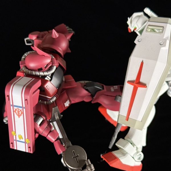 ザクII “DAWN RED”