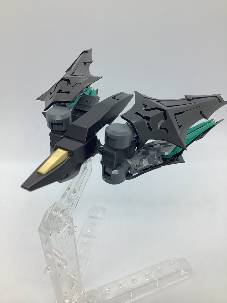 コアストライダーコアファイターを改造したバックパック兼独立飛行ユニット。分離中はメインのコントロールはこちらに移り、機体側が遠隔操作となる。