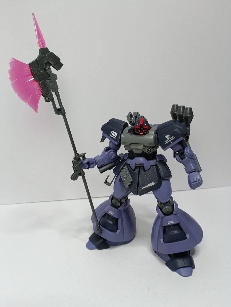 ビームハルバート(仮称)、同じくシステムウェポンキットから流用。デカいですW