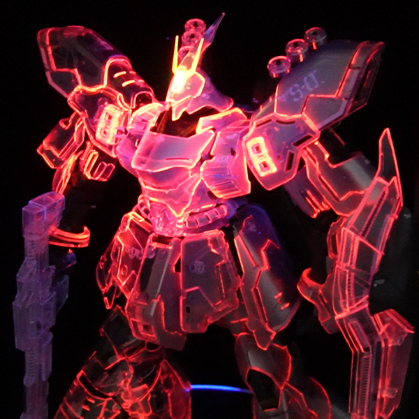 RG νガンダム(クリアカラー)HWS｜セリカ3さんのガンプラ作品