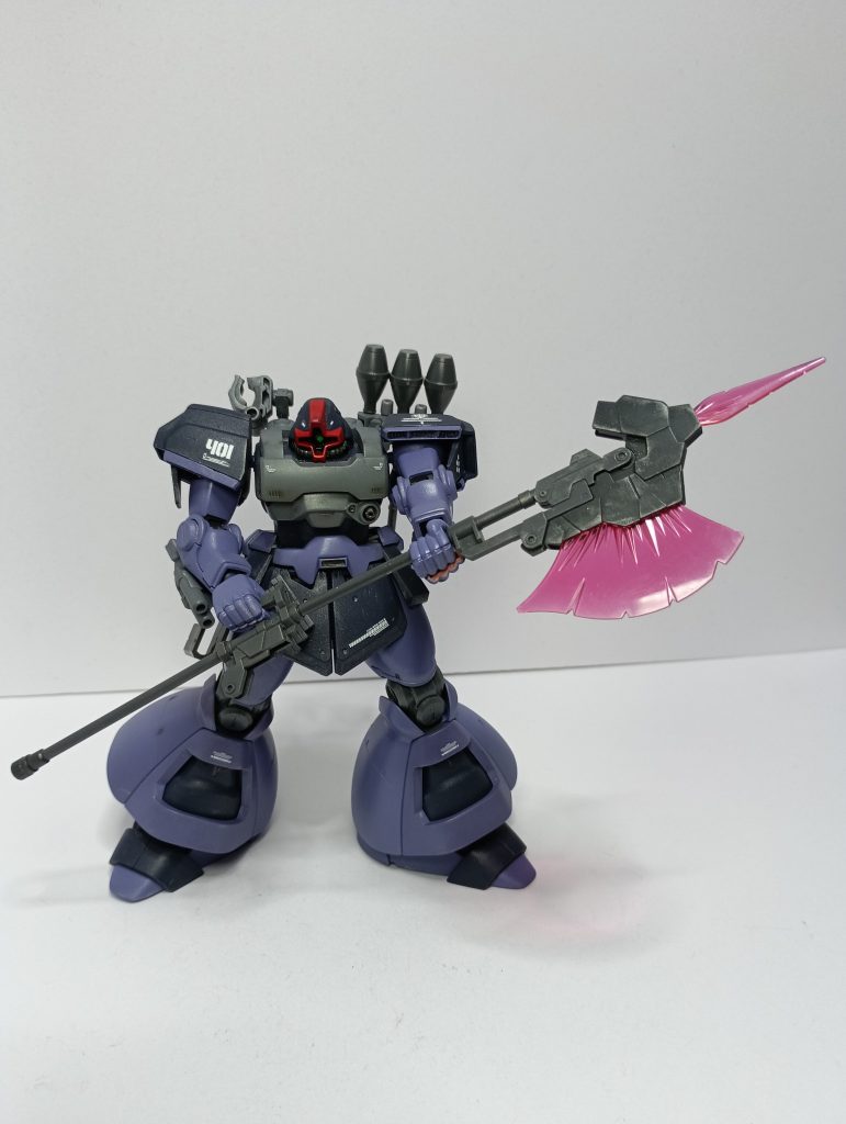 何とか両手持ちも出来るよう加工しました。