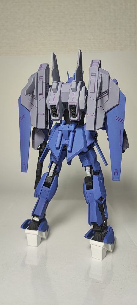 墨入れにMr.ウェザリングカラーリキッドのレイヤーバイオレットを使っています