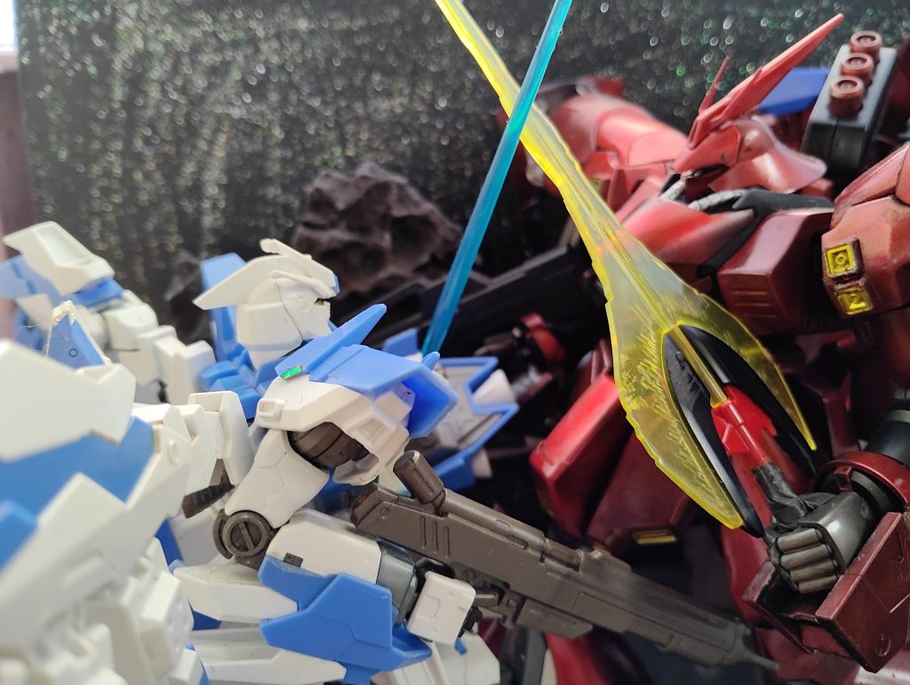 上手く切りつけあっているように見える？