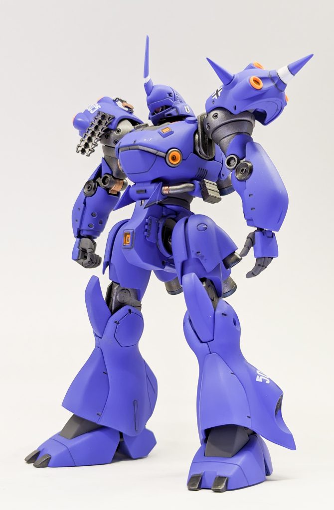 前々から欲しかったキットが行きつけの模型店でなんとか買えました色々手を加えて等身を高め、スマートなイメージで作りました別キットで余ったパーツやデカール捨てるのももったいないのでをディティールアップに使用してます