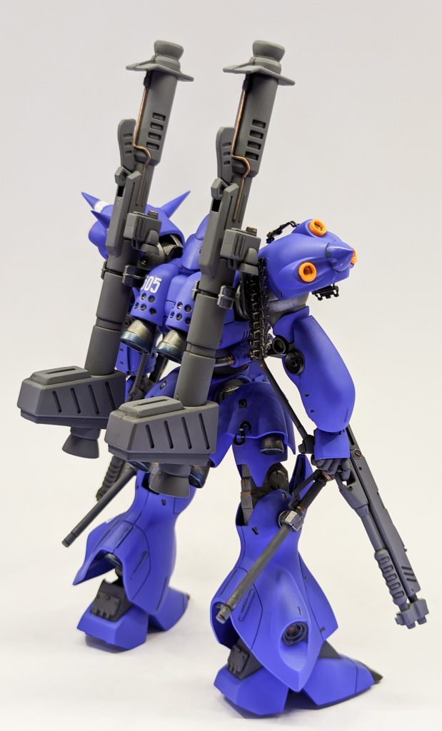 カラーリングはガイアノーツのコバルトバイオレットです。ちょっと赤目の青でなんにでも合いそうで気に入りました。半ツヤ仕上げくらいのほうがよいかもしれません、色々やってみよう