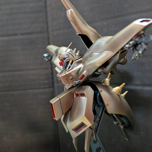 旧キットアルパアジールグロス仕上げあとプロペラントタンク作って完成（3枚目）