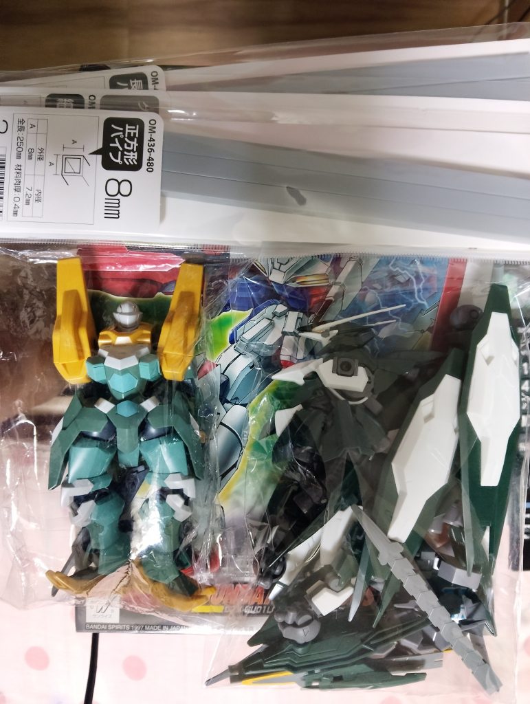 作品名：本日の鹵獲品<p>パーツ取り用に買ってしまったw だって全部定価割れの格安商品だったの〜 探してたのは食器乾燥器www</p>

