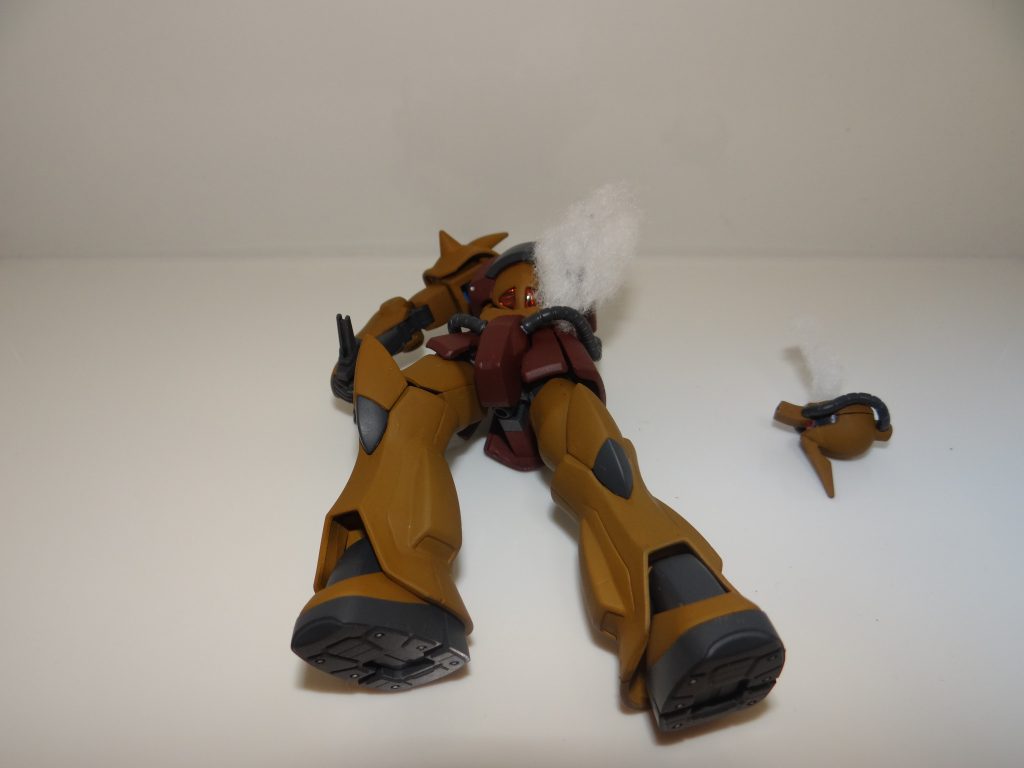 一応砂漠仕様をイメージしたカラーですが、思ったより暗い色になってしまった