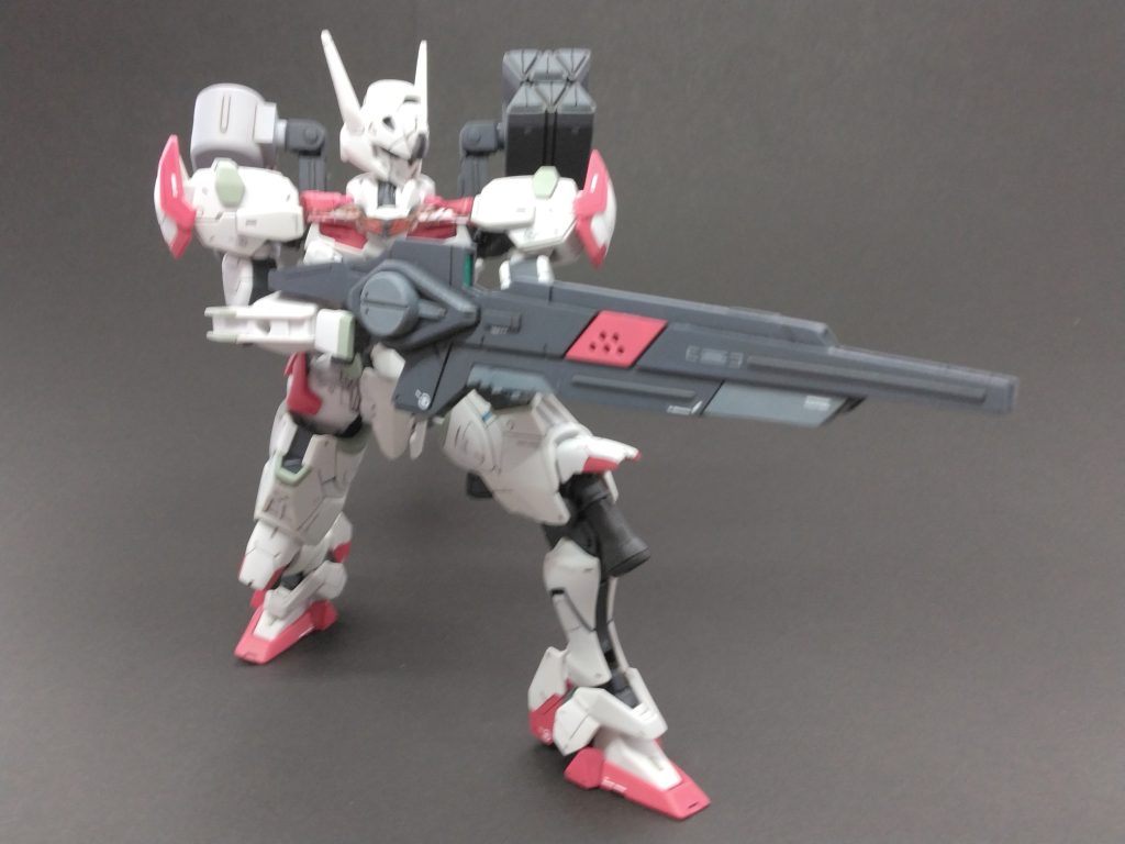 キットは大変作りやすく可動範囲も良好で、こんな狙撃っぽいポーズもお手のものです。