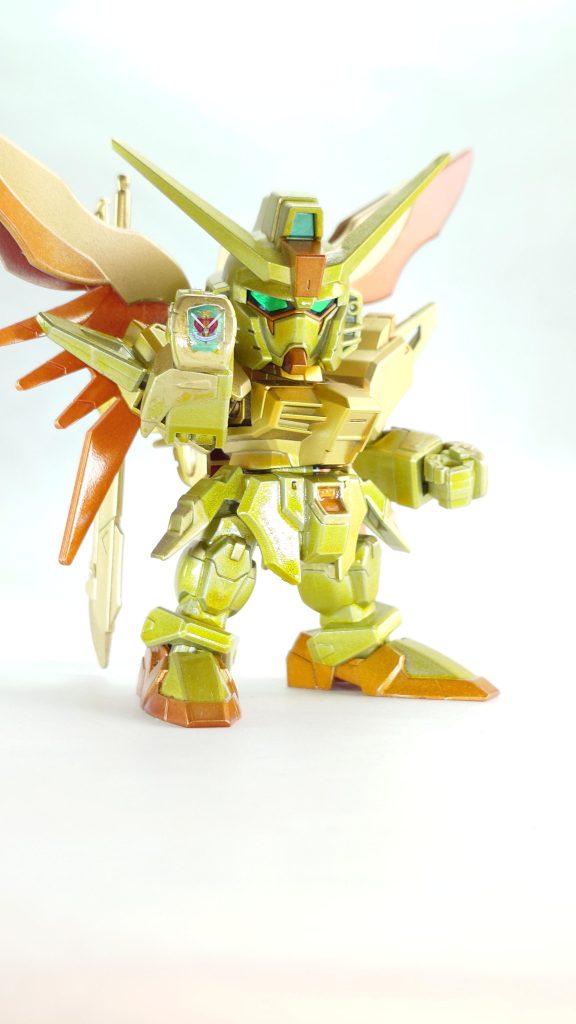 4712代目キングオブハートを継承したシンHGで作成して、石破天驚パルマフィオキーナを放っているポーズも作ろうかなと思ったのですが、HGを持っていなかったことや、元ネタがスパロボだったので、ここまでにしました。