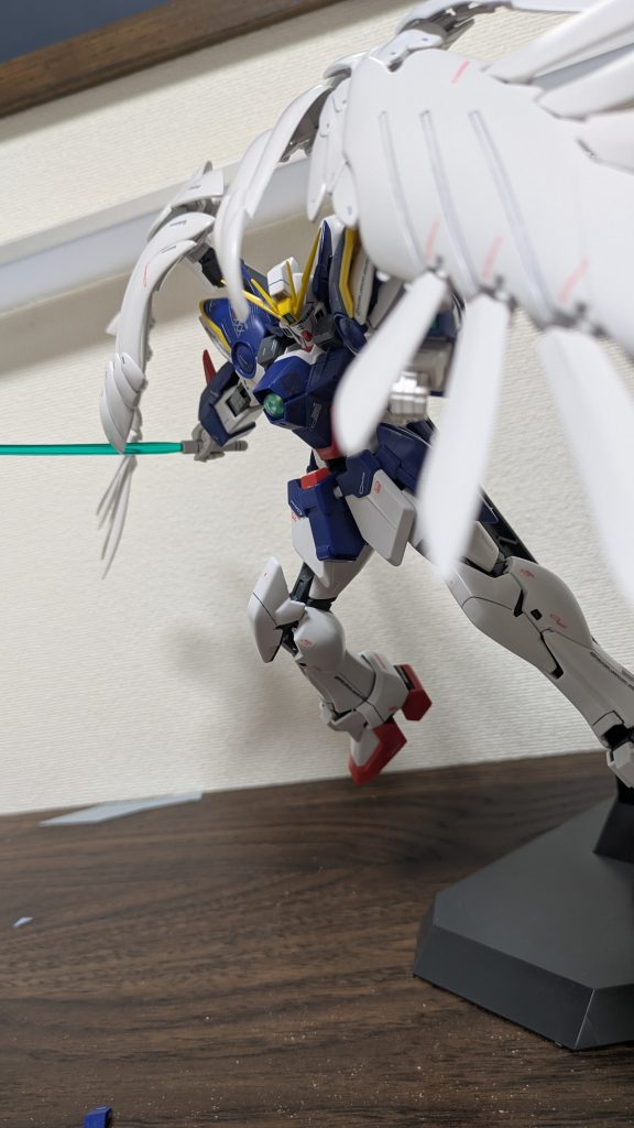 ビームサーベル抜刀劇中のアルトロン戦をイメージしましたが画角に収まらない、、!