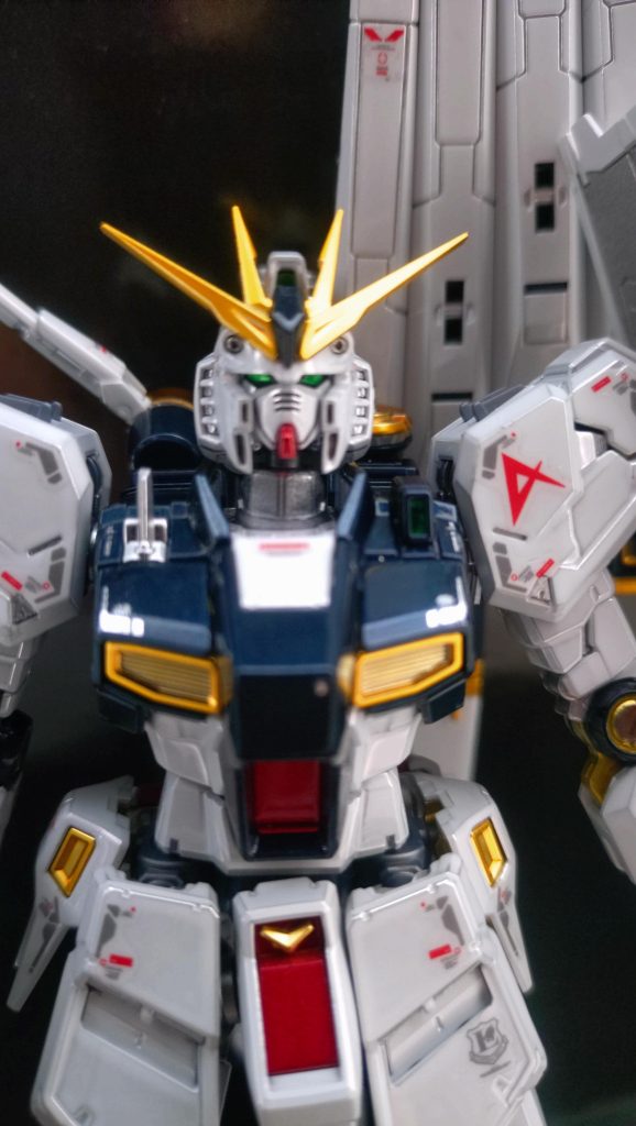 やっぱりイケメンですね。