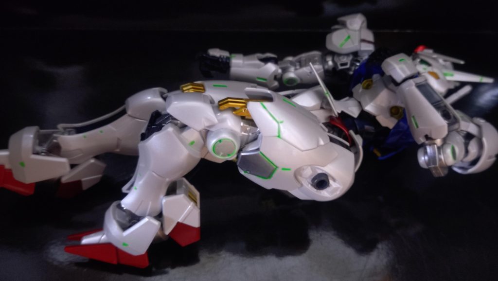 海外ニキが言ってました。エアリアルは女の子だって。だから、恥じらいポーズが正しいポージングだって。