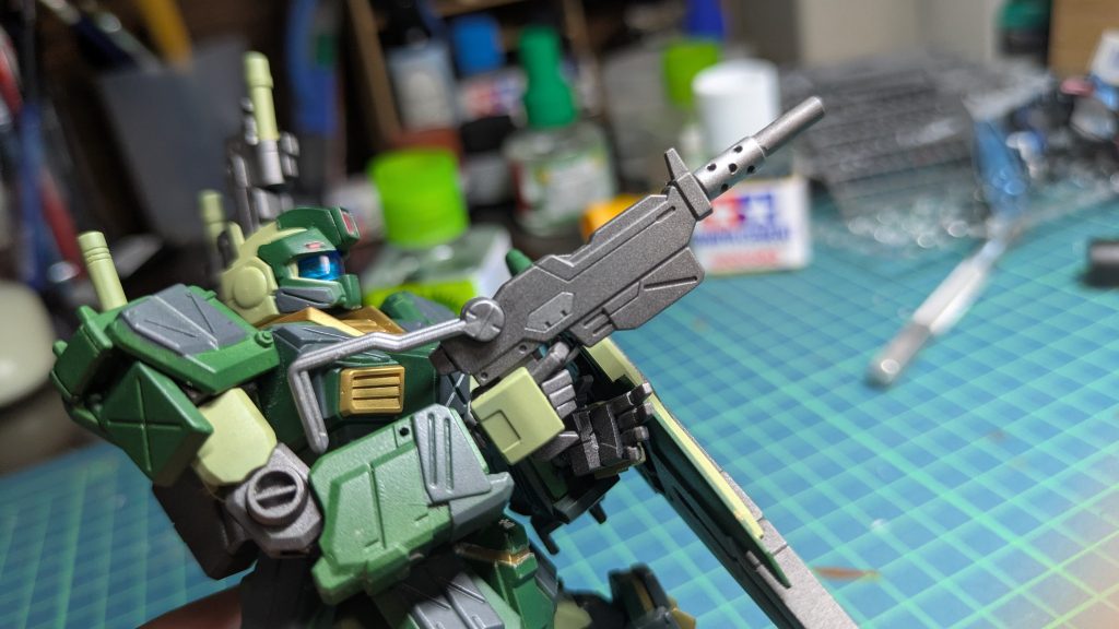 100mmマシンガン…このストックいいですよねあとこの色分けが結構お気に入りです。