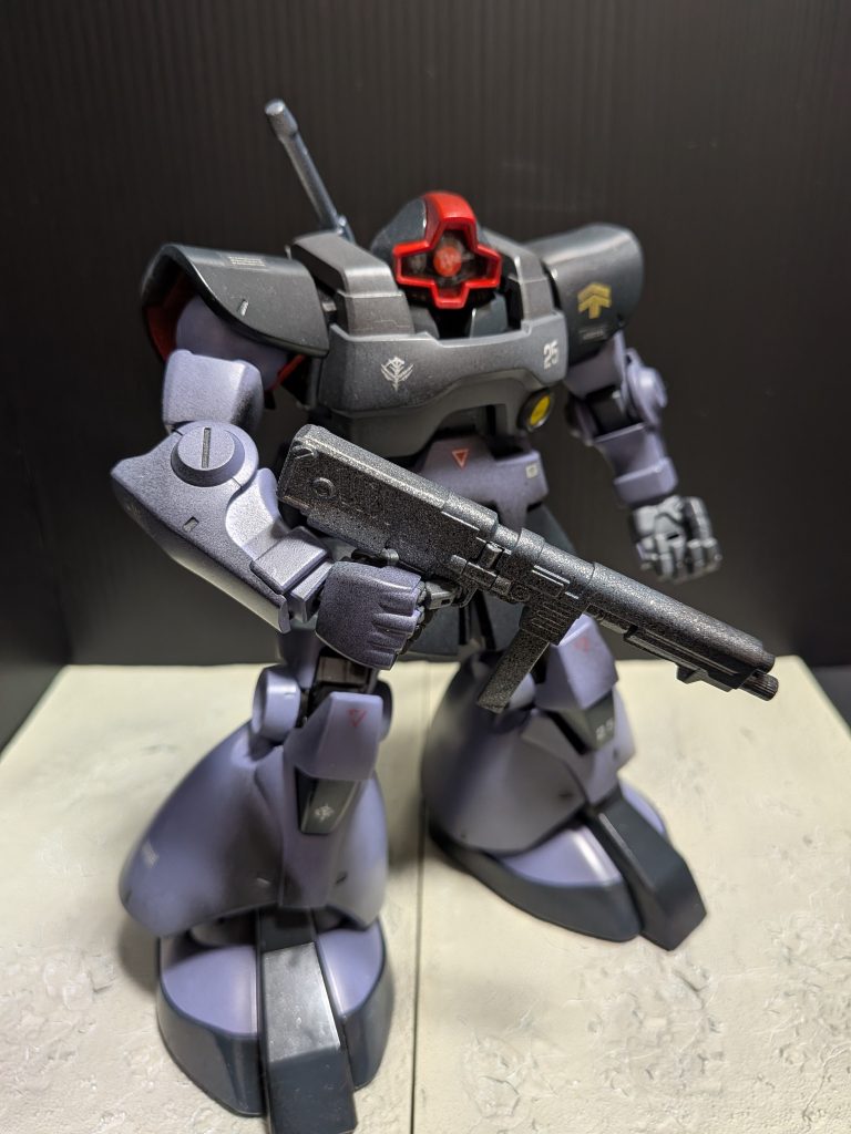 ドム(ヒート剣は背負うと剥げるので無塗装)–4枚目/制作者：MuMucafe