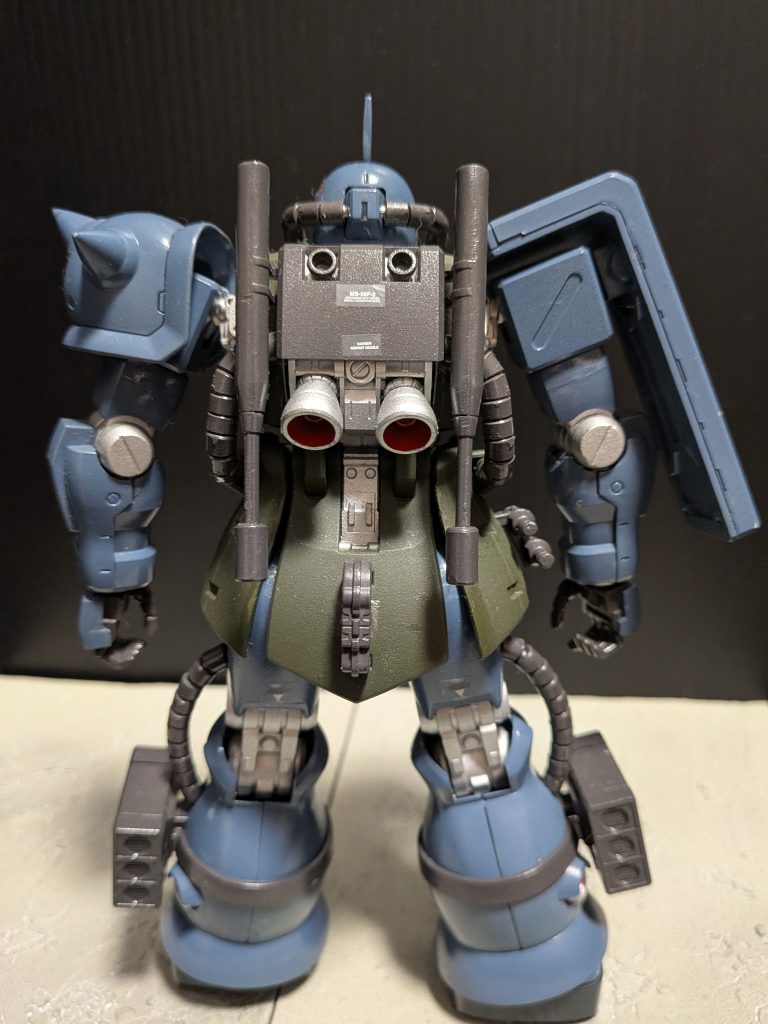 ZAKUⅡ F2（アナベルガトー専用機っぽい色？）–2枚目/制作者：MuMucafe