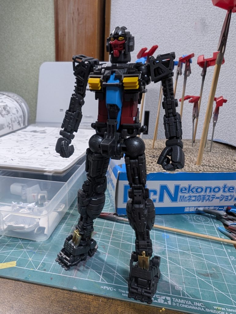 フレームも塗装してますね。