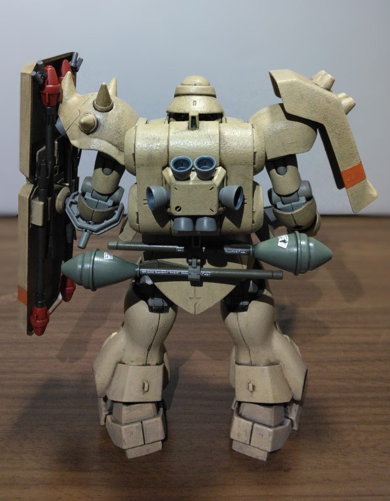 シュツルムファウストはHGUCゾゴックから流用。