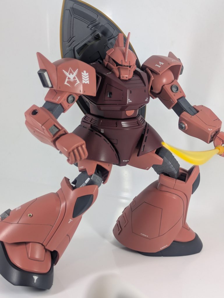 なけなしのポージングですが、結構気に入ってます。ライフル構えるポーズは特にカッコいいですね