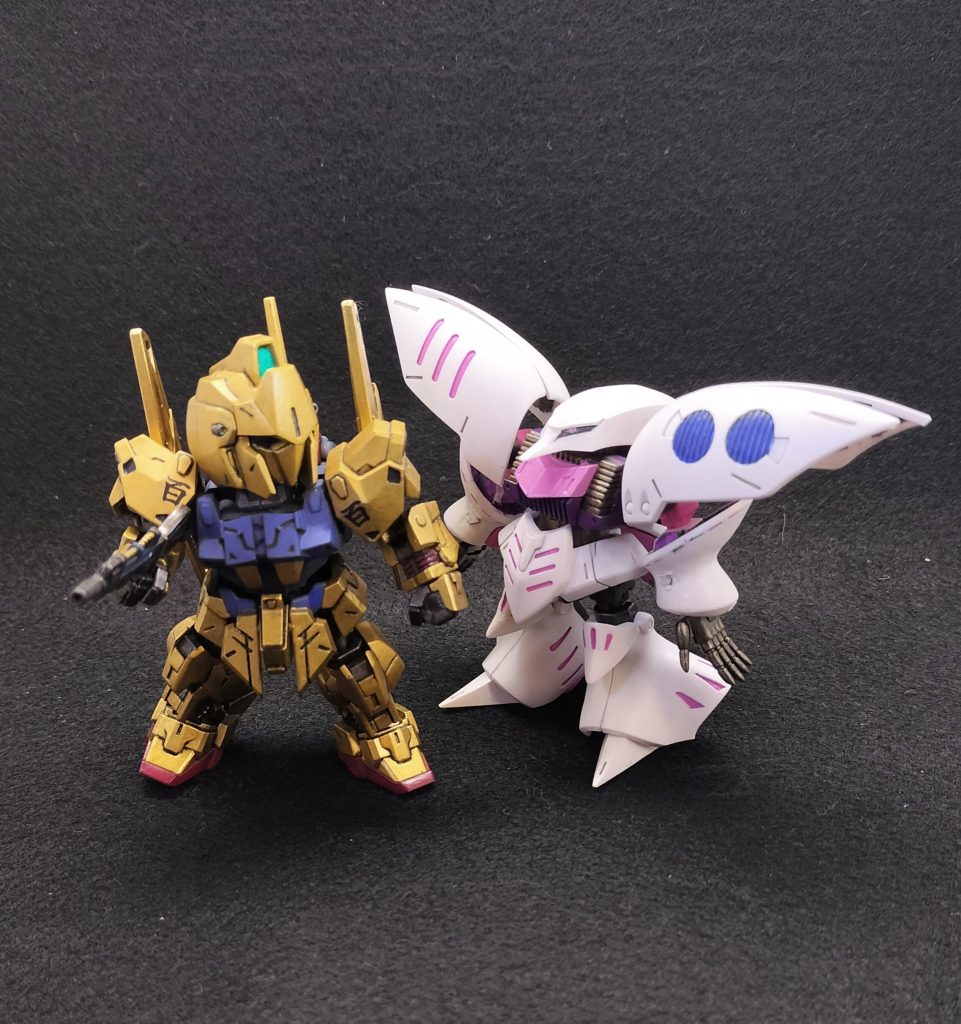 以前作った百式と。Zに出てくる機体がけっこう好きなのかもしれません。