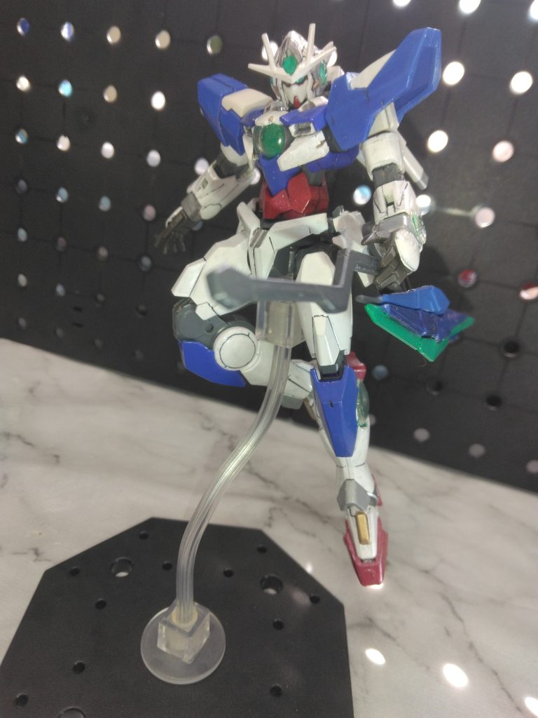 キットとしては刹那の機体を使って出来たらなと思って、エクシアリペア2、ダブルオー、クアンタの3個1しています。でもほぼクアンタですが。