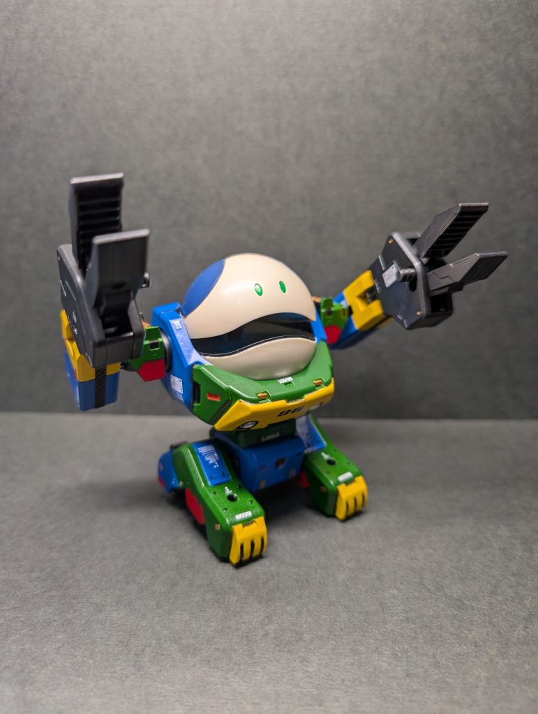 戦場よりも建設現場が似合うガンプラがあってもいいじゃない。破壊より創造の方が平和的で🤗