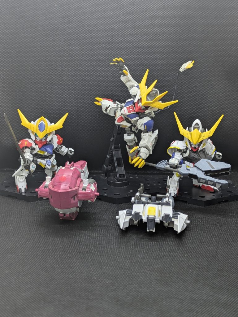 過去作のSDバルバトスシリーズ筆塗り部分塗装+つや消しトップコート MGのルプスレクスはよ