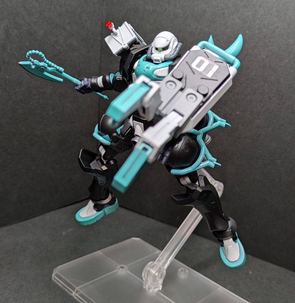 シールドは武器セットのクローになるやつです