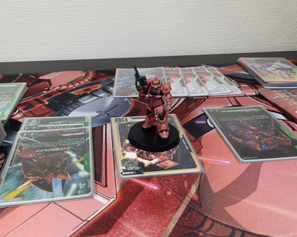 そしてアッセンブル本来の姿!今話題のカードゲーム、ガンダムカードゲームのトークンカードと組み合わせて遊ぼう!(媚)