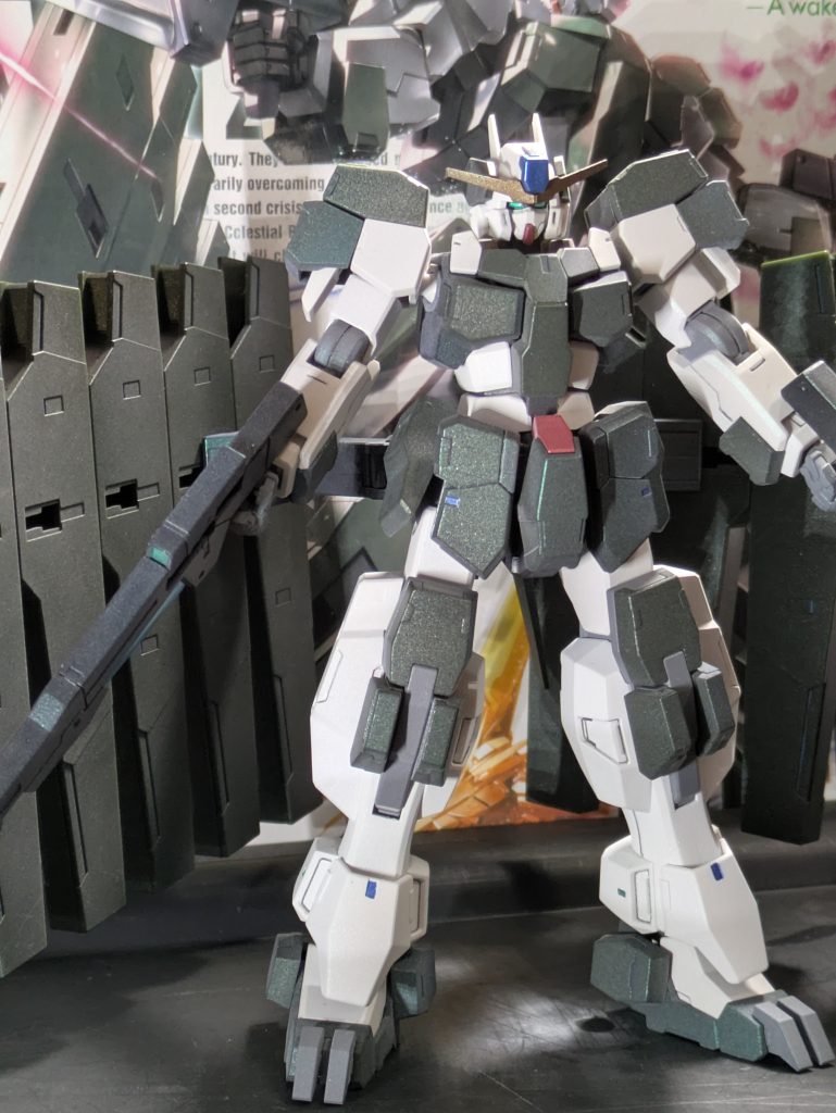 ガンダムサバーニャ–5枚目/制作者：鈴木 英介