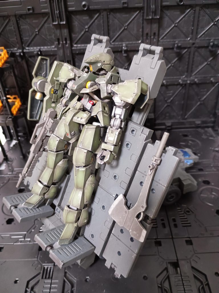 HG グレイズ 成形色＋部分塗装＋ウェザリング仕上げ–5枚目/制作者：窓際の陽炎